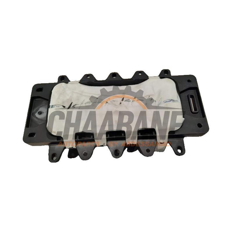 Airbag droite (tableau de bord) A1778602601 Mercedes CLA (118.3) 1.3 CLA-250 e Turbo 16V