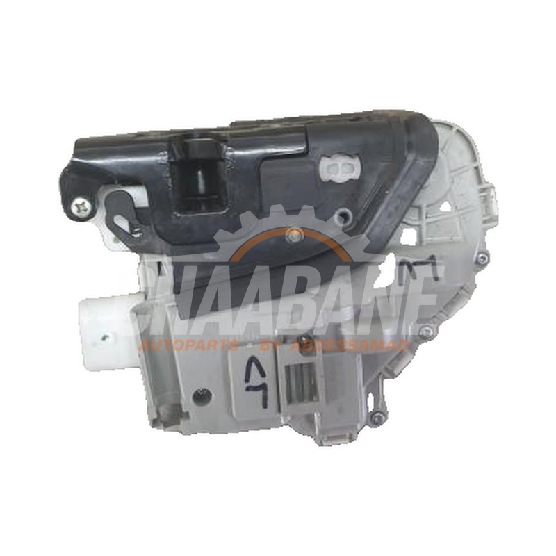Serrure avant gauche 8X1837015B Audi Q2 (GAB/GAG) 1.6 30 TDI 16V 2016