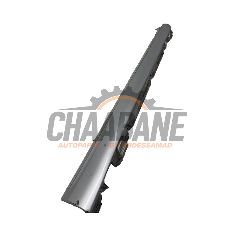 Jupe droite A2056907202 Mercedes C (W205) C-350 e 2.0 16V