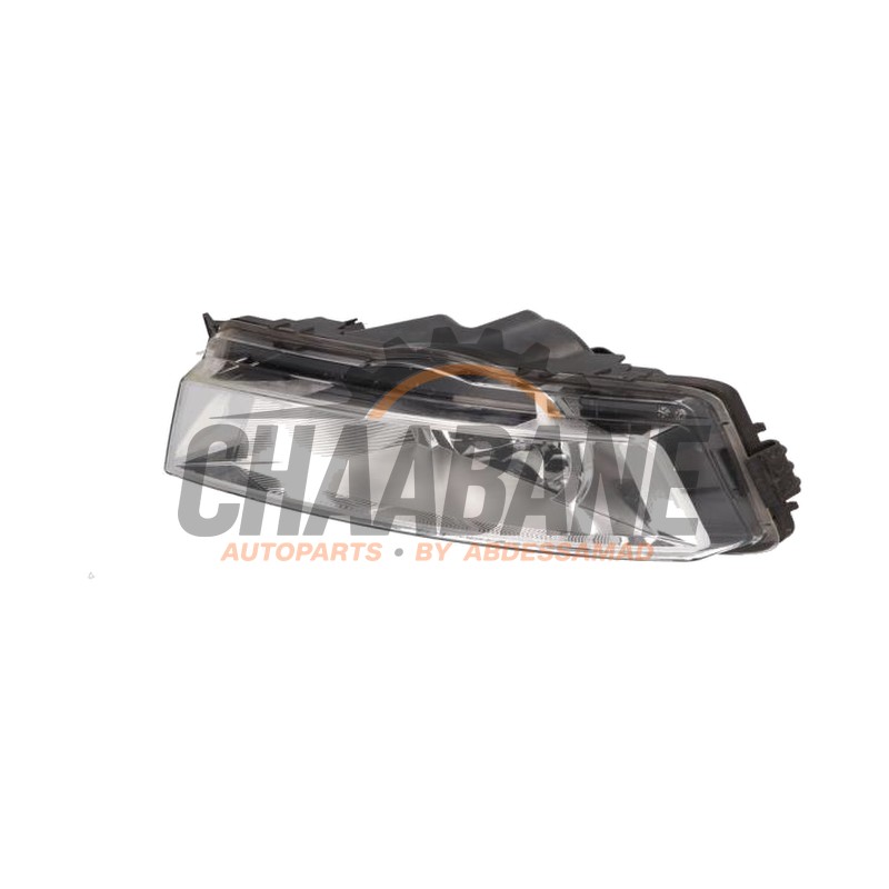 Anti brouillard droit 5JA941700 Skoda Rapid Spaceback 1.6 TDI Greenline 2012 / 2019
