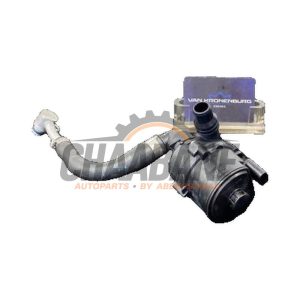 Pompe a eau supplementaire 7850568 BMW M3 (F80) 3.0 24V TwinPower Turbo 2014 / 2018