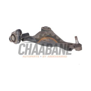 Bielle de reaction avant gauche A4473301407 Mercedes Vito