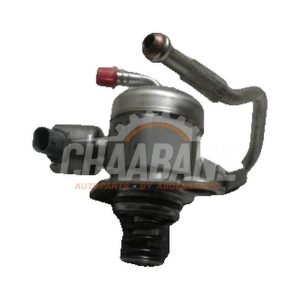 Pompe carburant mecanique 04E127026F Audi A4 2015