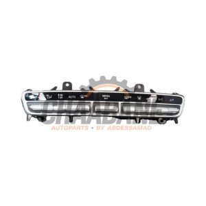Panneau de commande clim A2139054807 Mercedes E Estate (S213) E-200d 2.0 Turbo 16V