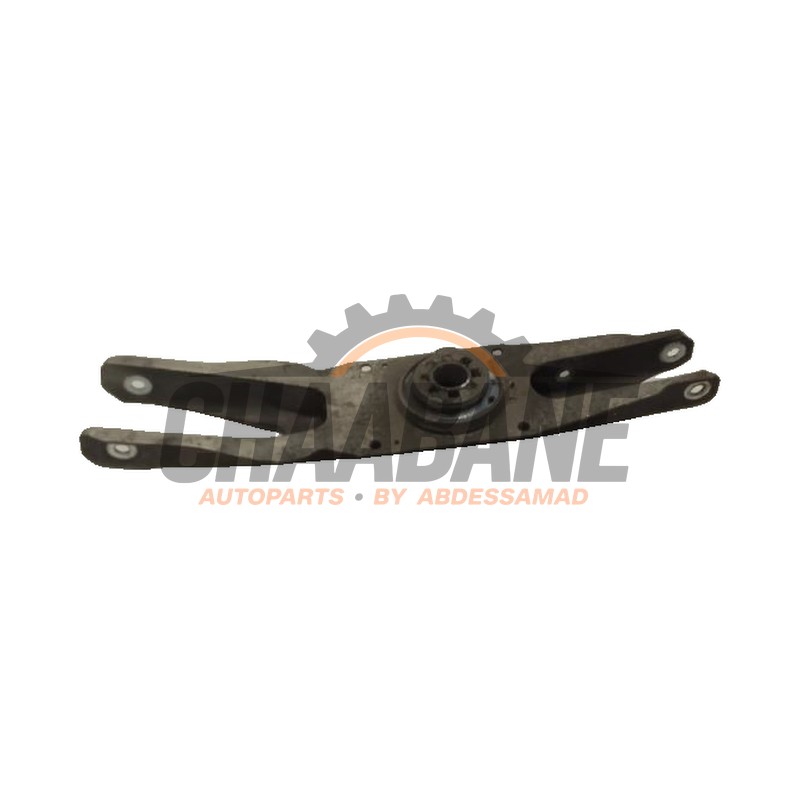 Bras de suspension bas arriere gauche A2463520202 Mercedes CLA (117.3) 2.2 CLA-220 CDI, 220 d 16V