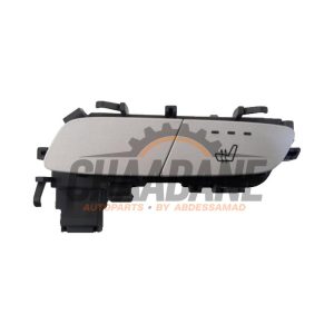 Commutateur chauffage siege A2059050404 Mercedes C-Klasse AMG (W205) C-63 AMG 4.0 V8 Biturbo