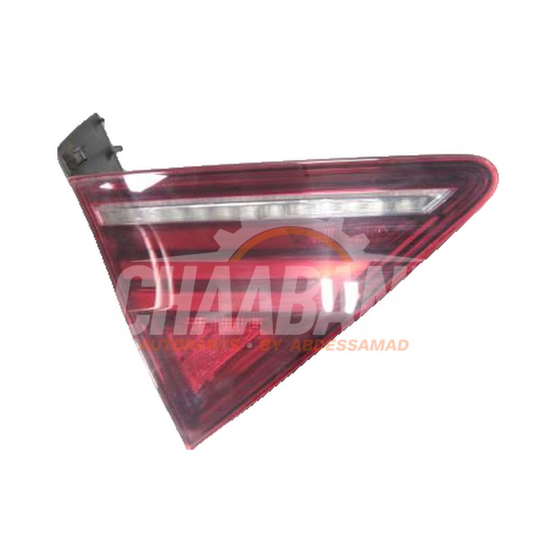 Feu arriere secondaire gauche 4G8945093H Audi RS7 2013 / 2018