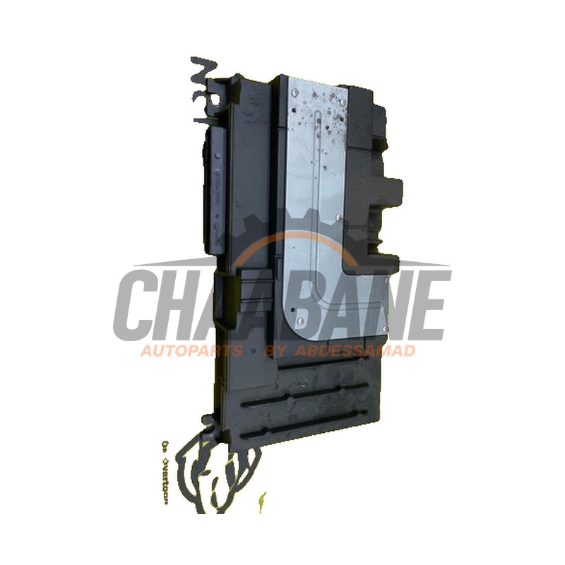 Amplificateur radio 8V0035223 Skoda Octavia Combi (5EAC) 1.2 TSI 16V 2012 / 2020