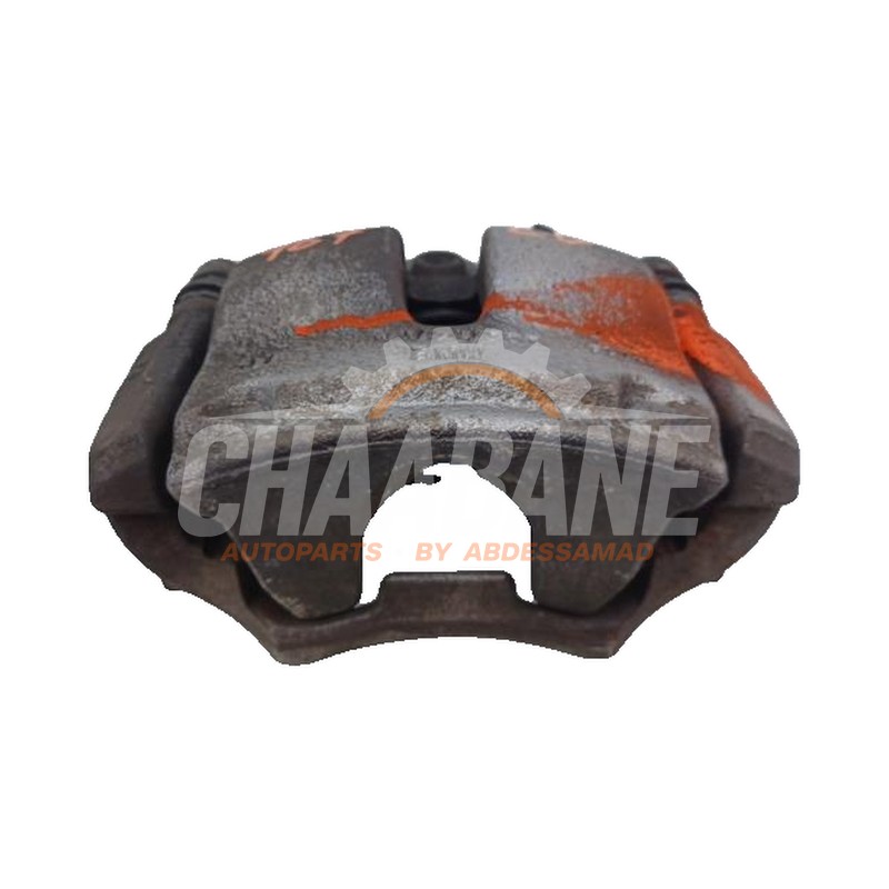 Etrier de frein (pince) avant gauche 34116860265 BMW 2 serie Active Tourer (F45) 218i 1.5 TwinPower Turbo 12V 2013 / 2021