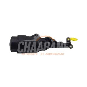 Boitier filtre a huile 70321178 Mercedes A (W176) 2.2 A-200 CDI, A-200d 16V