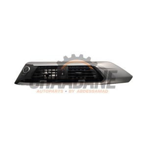 Grille aeration tableau de bord 64229363444 BMW X3 (G01) xDrive 20d 2.0 TwinPower Turbo 16V 2017