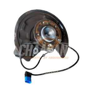 Fusee arriere gauche 2460306 Mercedes GLA (156.9) 1.6 180 16V