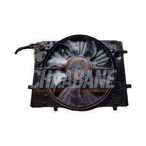 Ventilateur radiateur A0999067900 Mercedes C (W205) C-300d 2.0 Turbo 16V