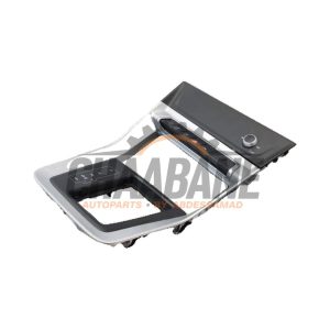 Bande decorative 83B8642604T4 Audi Q3 (F3B) 2.0 35 TDI 16V 2018