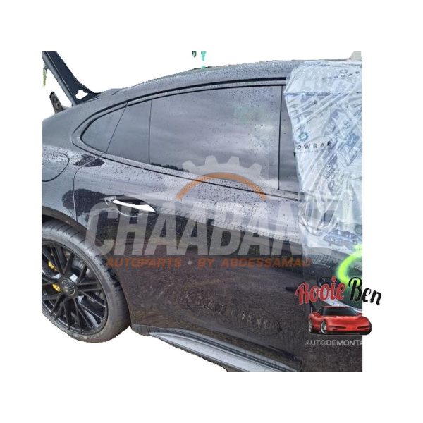 Vitre arriere droite Porsche Panamera (YA) 4.0 V8 32V Turbo S E-Hybrid 2023