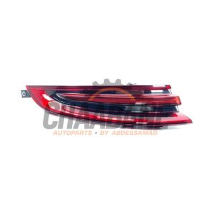 Feu arriere secondaire gauche 971945091B Porsche Panamera (971G) 2.9 V6 24V 4 E-Hybrid 2016 / 2023