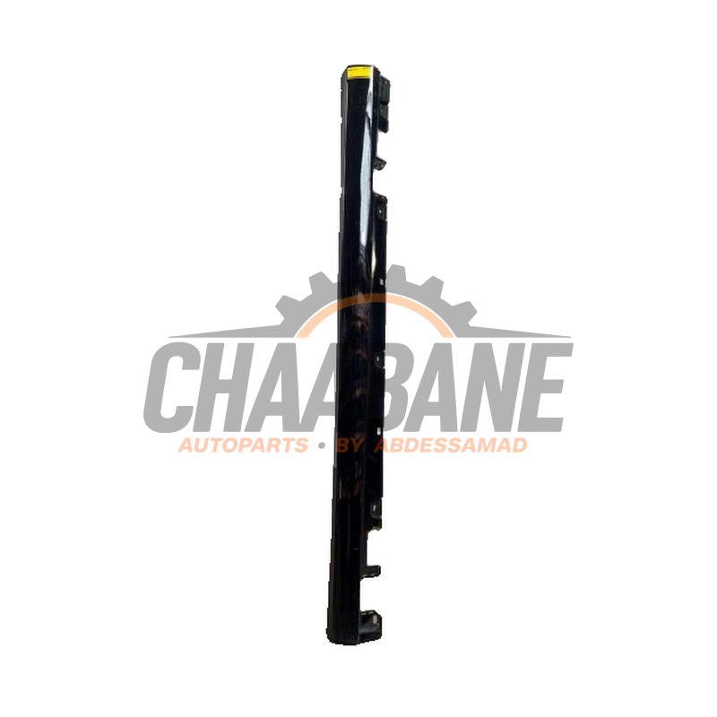 Seuil gauche A2136980500 Mercedes E (W213) E-200d 2.0 Turbo 16V