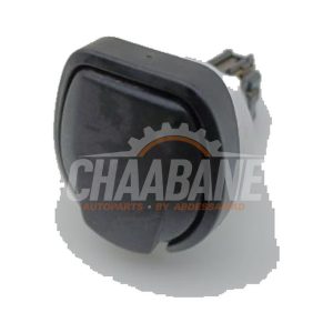 Prise 12 Volts A0008204805 Mercedes C Estate (S205) C-300d 2.0 Turbo 16V