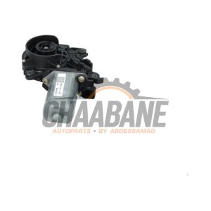 Moteur fermeture auxiliaire portiere arriere droite 4F0837059 Audi S8 (D4) 4.0 Plus V8 TFSI 32V 2012 / 2018