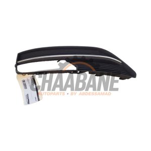 Pare-chocs grille 8V3807681A Audi A3 Sportback (8VA/8VF) 1.4 TFSI 16V 2012 / 2020