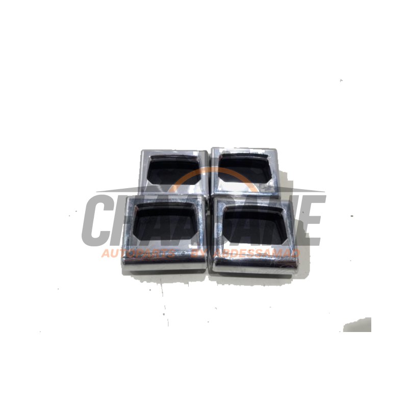 Crochet de fixation sol 4M0864203B Audi A4 Avant (B9) 2.0 TDI Ultra 16V 2015