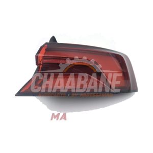 Feu arriere droit 8W6945092J Audi A5 Sportback (F5A/F5F) 2.0 TFSI g-tron 16V 2016