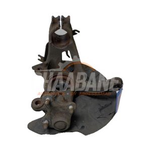 Fusee avant droit 5Q0407256S Audi Q2 (GAB/GAG) 1.6 30 TDI 16V 2016
