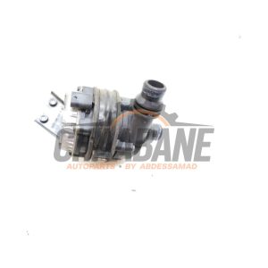 Pompe a eau supplementaire 03920024050 Mercedes E (W213) E-220d 2.0 Turbo 16V