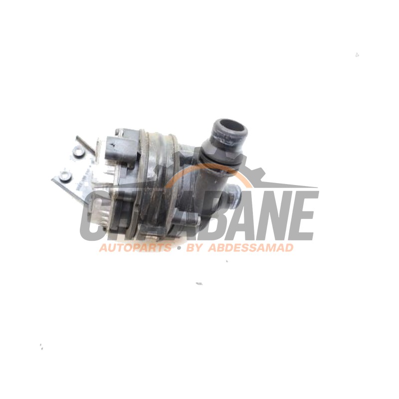 Pompe a eau supplementaire 03920024050 Mercedes E (W213) E-220d 2.0 Turbo 16V