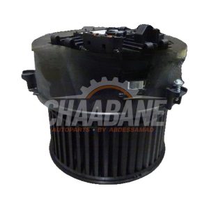 Ventilateur chauffage 64116836881 BMW M5 (F90) 4.4 xDrive V8 32V TwinPower Turbo 2017 / 2023