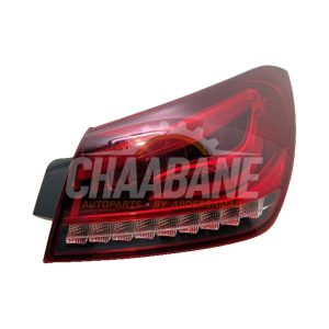 Feu arriere secondaire gauche A1189067500 Mercedes CLA Shooting Brake (118.6) 1.3 CLA-180 Turbo 16V
