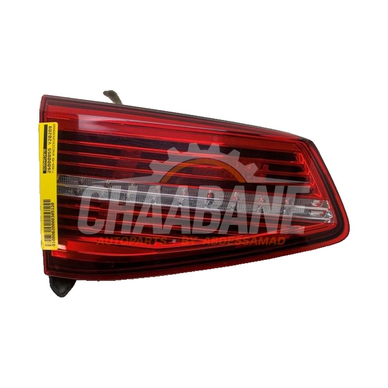 Feu arriere gauche 3G9945307D Volkswagen Passat Variant (3G5) 1.5 TSI 16V 2014 / 2024