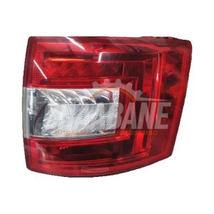 Feu arriere droit 5E9945096A Skoda Octavia Combi (5EAC) 1.0 TSI 12V 2012 / 2020
