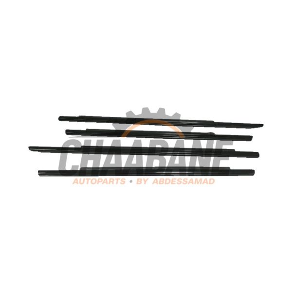 Bande decorative 8K0853763L Audi RS4 2012 / 2015