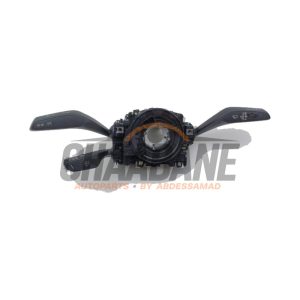 Commodo dessuie glace 8V0953502AK Audi Q2 (GAB/GAG) 1.0 TFSI 12V 2016