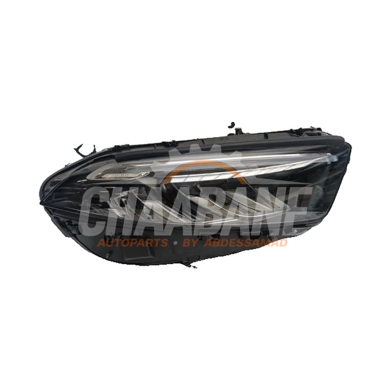 Phare droit A1779064406 Mercedes A (177.0) 1.3 A-200 Turbo 16V 4Matic