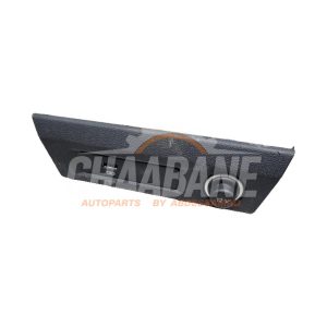 Prise 12 Volts 82B863617 Audi A1 Sportback (GBA) 1.0 30 TFSI 12V 2018