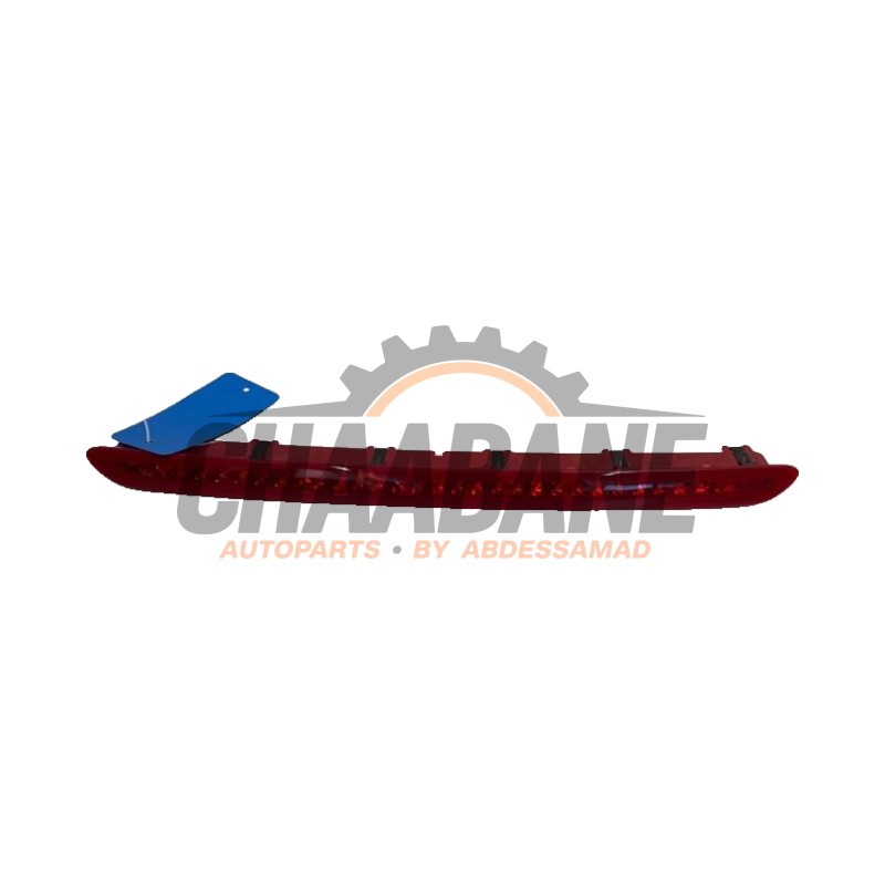 Feu arriere stop central 3G9945087E Volkswagen Passat Alltrack (3G5) 2.0 TSI 16V 4Motion 2015 / 2024