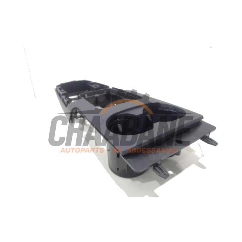 Console centrale 8V1864261G Audi A3 Sportback (8VA/8VF) 1.6 TDI 16V 2012 / 2020