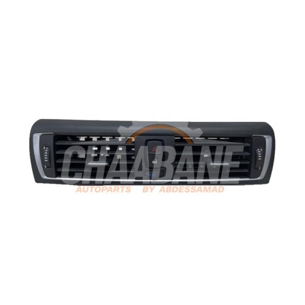 Grille aeration tableau de bord 931794504 BMW M1 (F21) M140i 3.0 24V 2012 / 2019