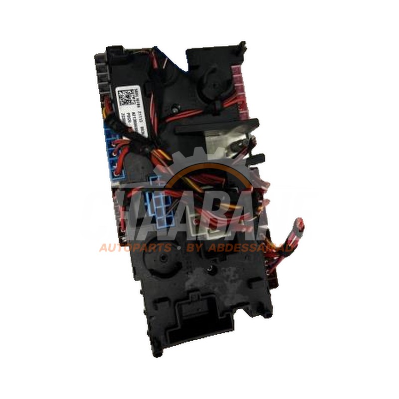 Porte fusible A2139068801 Mercedes E (W213) E-220d 2.0 Turbo 16V
