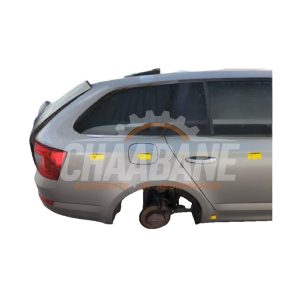 Panneau lateral arriere droit 5E9809602D Skoda Octavia Combi (5EAC) 1.4 TSI 16V 2012 / 2020