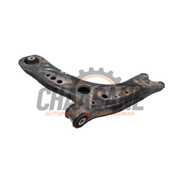Bras de suspension avant gauche 5Q0407151L Seat Leon (5FB) 1.6 TDI 16V 2012 / 2020