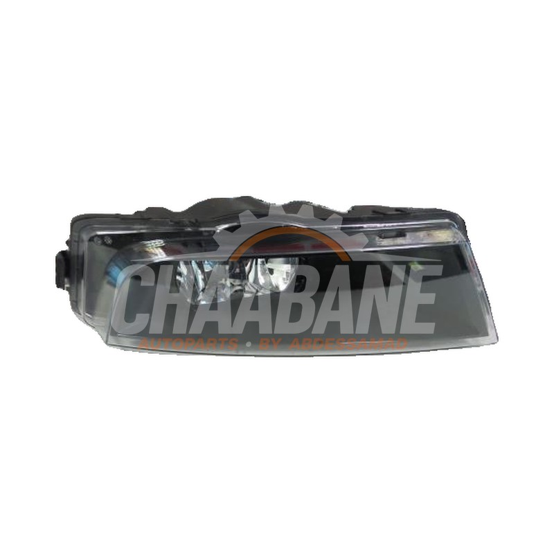 Feu antibrouillard avant gauche 5E0941701C Skoda Octavia 2012 / 2020