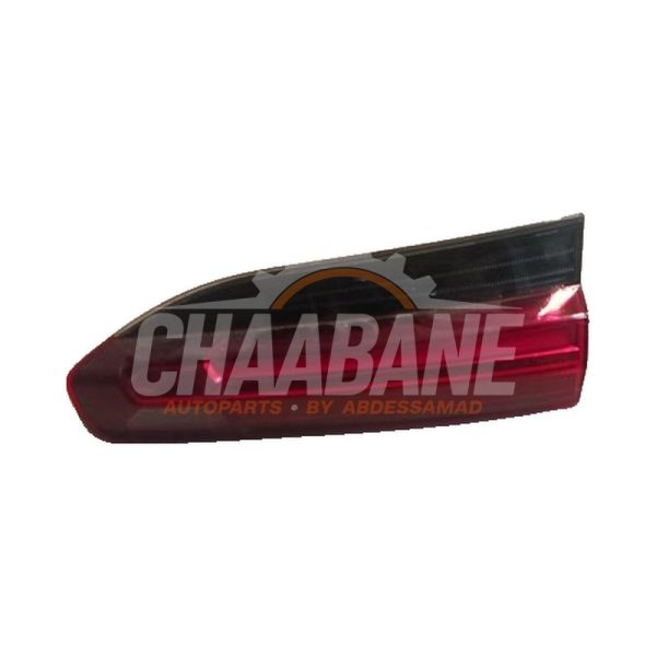 Feu arriere secondaire droit 63217433798 BMW X4 (G02) xDrive 20d 2.0 TwinPower Turbo 16V 2018