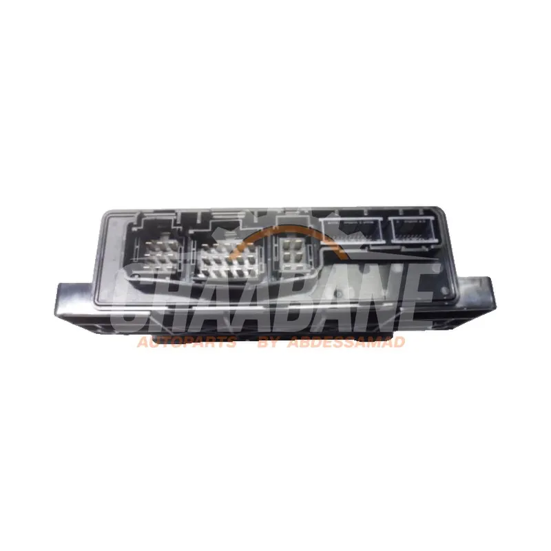 Module crochet de traction T2H18016 Jaguar XE 2.0 D E-Performance 16V