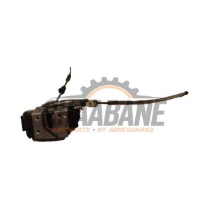 Serrure avant gauche A1667200135 Mercedes CLA