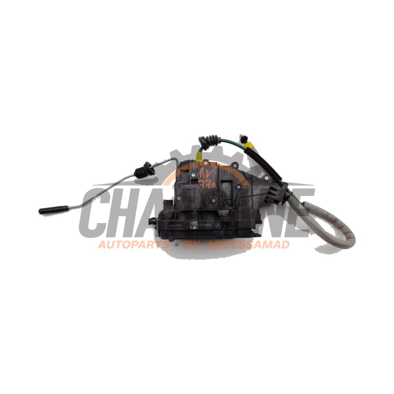 Serrure avant droite A0997206801 Mercedes E (W213) E-220d 2.0 Turbo 16V