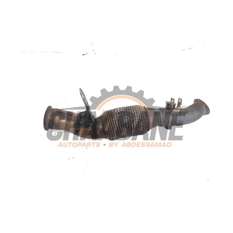 Tube echappement central A2054901520 Mercedes C Estate (S205) C-180 BlueTEC, C-180 d 1.6 16V