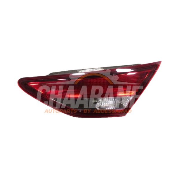 Vitre feu arriere droit 5F0945094D Seat Leon (5FB) 1.2 TSI 16V 2012 / 2020